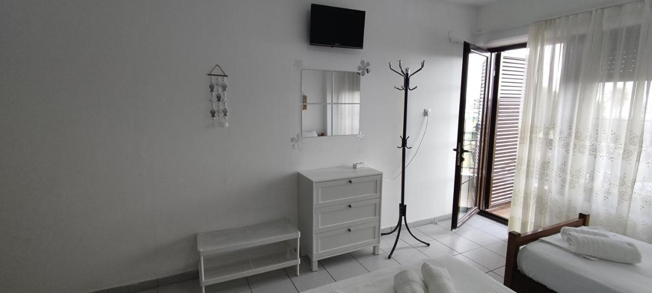 Argo Apartment Neoi Poroi