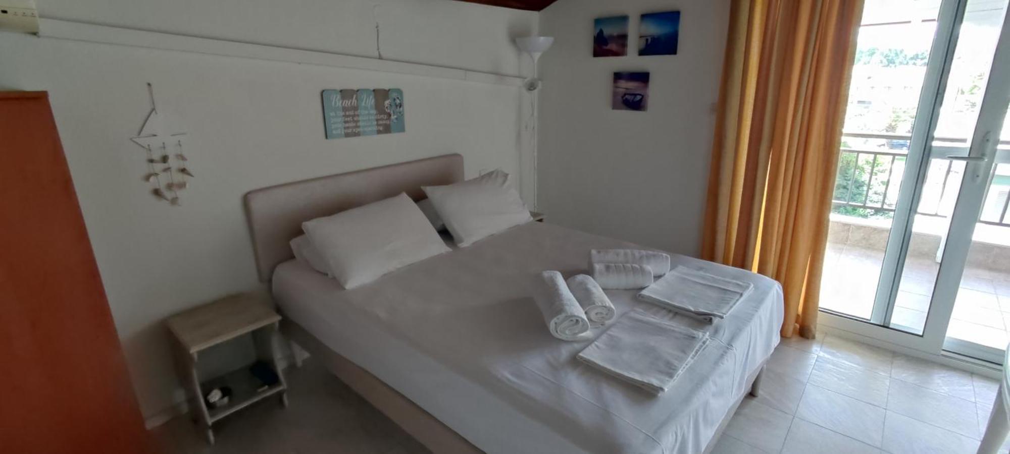 Argo Apartment *